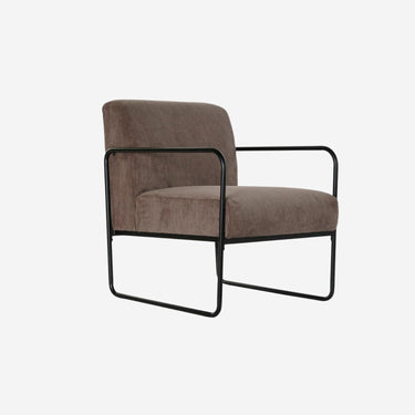 Brown Armchair with Black Metal Legs (64 x 74 x 79 cm)
