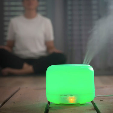 Aroma Diffuser Humidifier with Multicolour LED Steloured